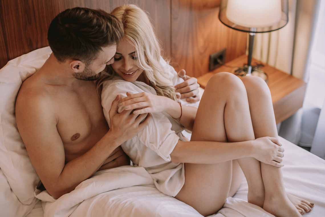 Dildo-urile Strap On într-o relație heterosexuală